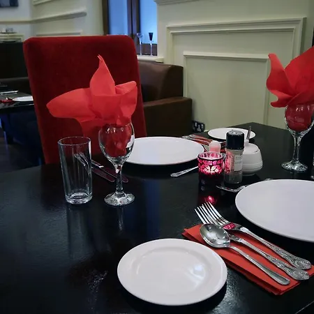 Ashford Court Boutique Ennis