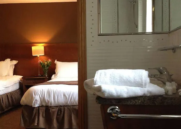 Ashford Court Boutique